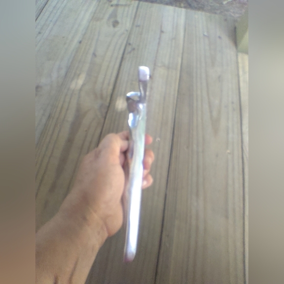 Chrome Aluminum or Metal Brutalist Serpentine Crucifix Jesus on the Cross - Picture 5 of 8